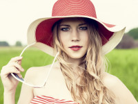 portrait of a sensual girl in the hat
